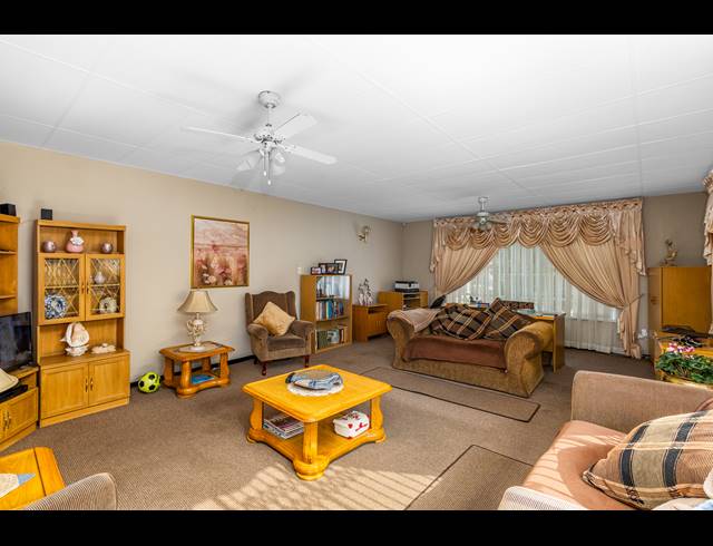 6 BEDROOM FREEHOLD FOR SALE IN SUNWARD PARK